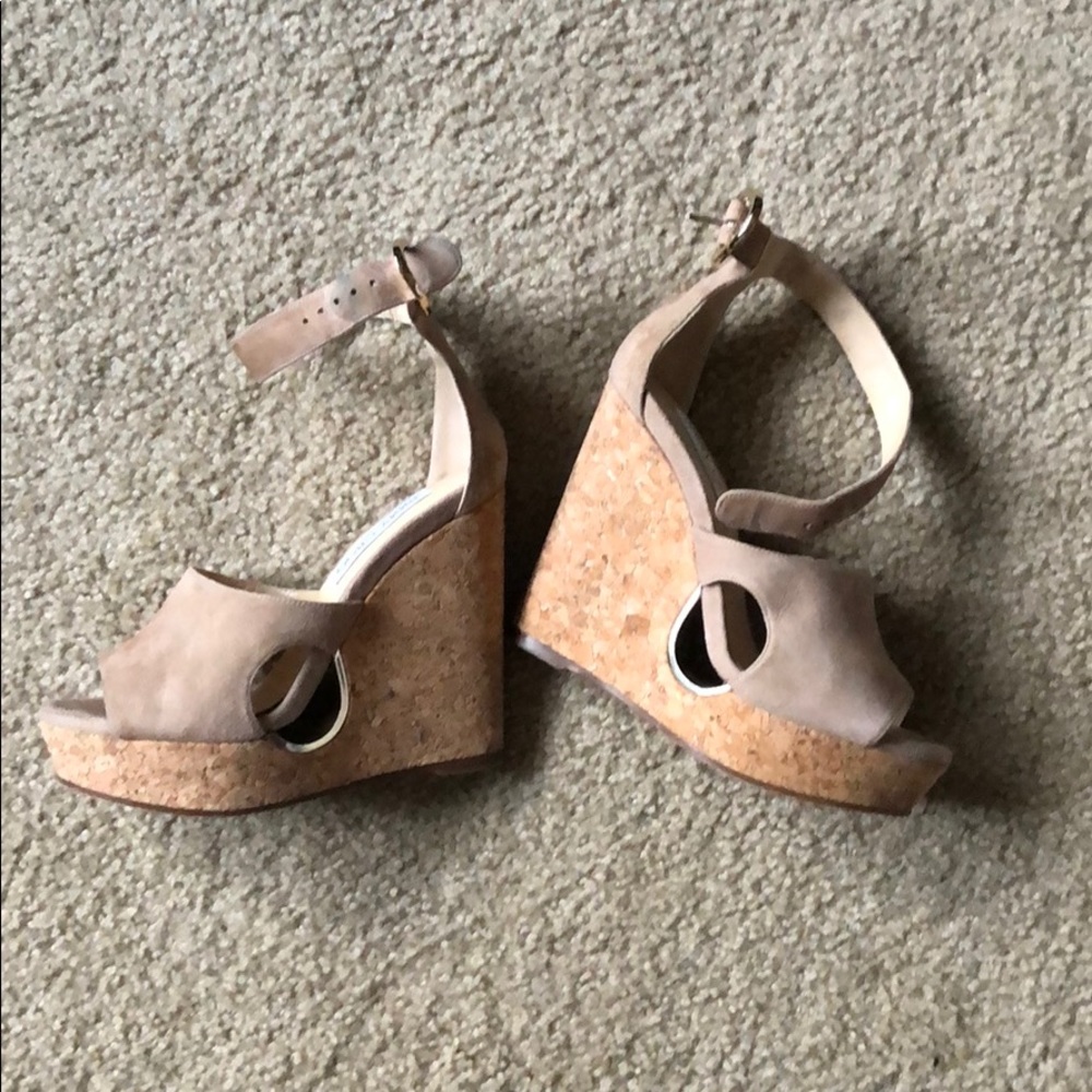 FLASH SALE DROP!⬇️ JIMMY CHOO Wedge - Picture 3 of 9